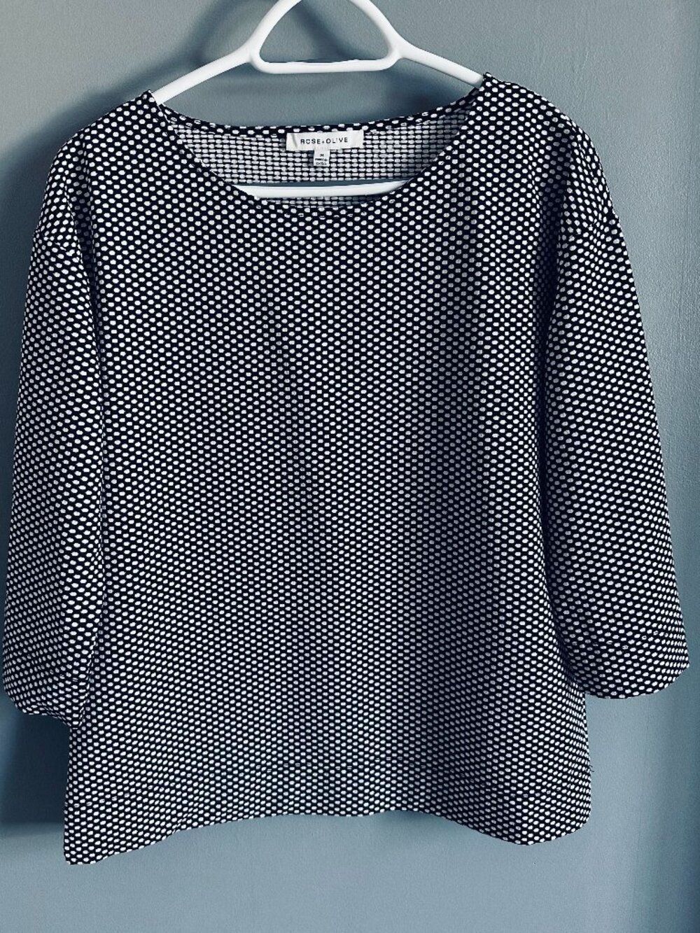 Rose + Olive Polka Dot Top with 3/4 sleeve Women's M New without tags